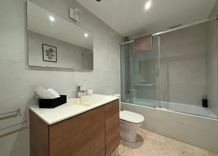 18 Torres Santa Cruz * Zaragoza